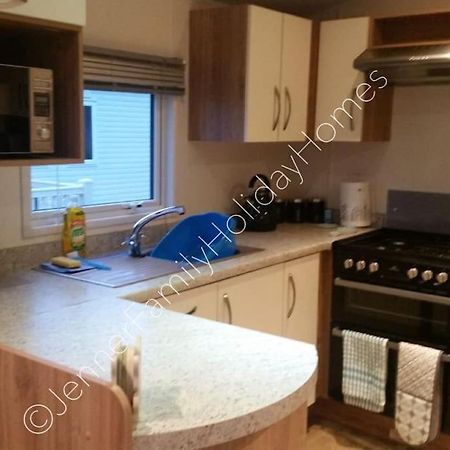 Jenner Family Holiday Homes At Tattershall Lakes Dogdyke Екстер'єр фото