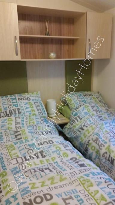 Jenner Family Holiday Homes At Tattershall Lakes Dogdyke Екстер'єр фото