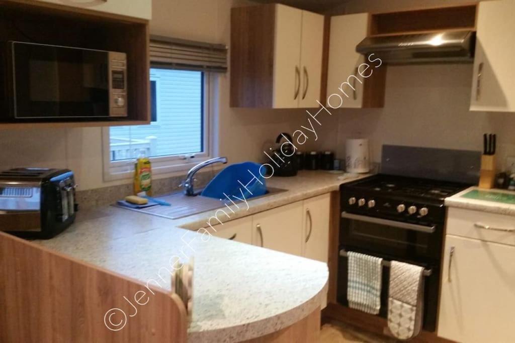 Jenner Family Holiday Homes At Tattershall Lakes Dogdyke Екстер'єр фото